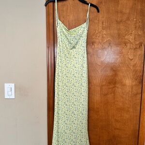 Maxi Low Cut dress - extremely sketchy